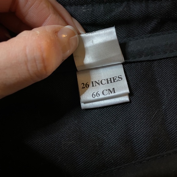 Vinyle corset Handmade in Montreal - Picture 6 of 7